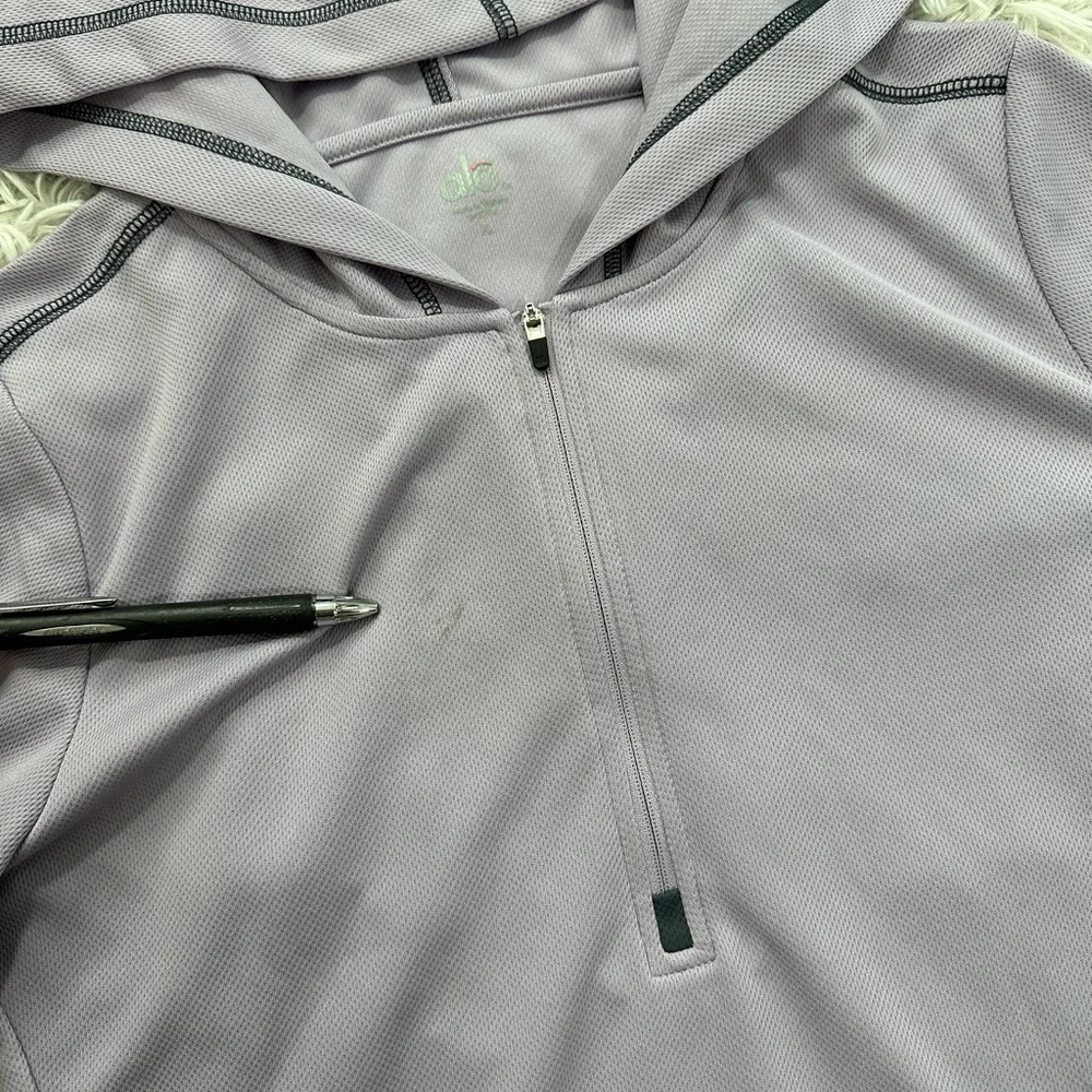 ALO Women’s Athletic 1/4 Zip Hooded Pullover Sweater Lavender Purple Size XL - Picture 6 of 6
